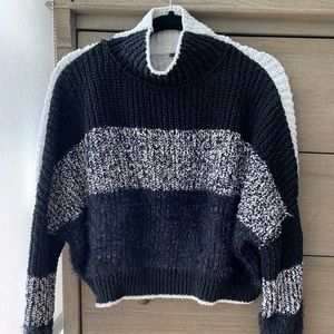 Free People color block sweater size Small